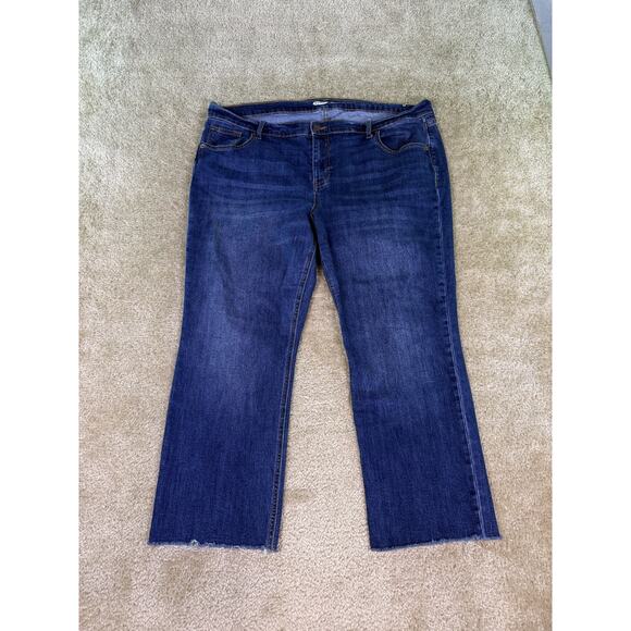 Old Navy Women’s Flare Ankle Jeans Size 18 Regular Blue Dark Wash Raw Hem E238 - Picture 1 of 14